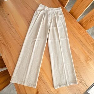 Stradivarius cream linen pants 4